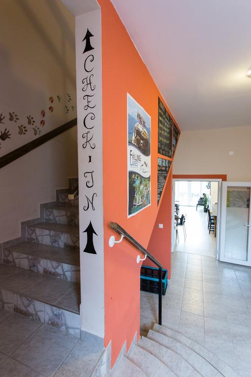 Falling Lakes Hostel Korenica Luaran gambar